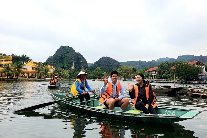Highlight Ninh Binh Full Day Tour Tam Coc Boat, Mua Cave, Hoa Lu - Why Ninh Binh in One Day Works (and When It Doesn’t)