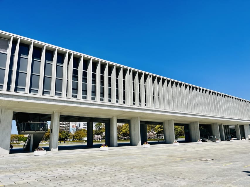 Hiroshima Historical Walking Tour - Why A-Bomb was Dropped - Hiroshima Gate Park (30 minutes): slowing down in the city’s middle ground