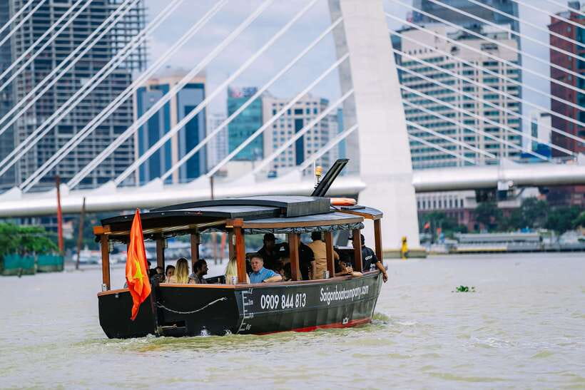 Ho Chi Minh City: Saigon River Boutique Cruise - Sliding roof comfort: handling heat, sun, and sudden rain