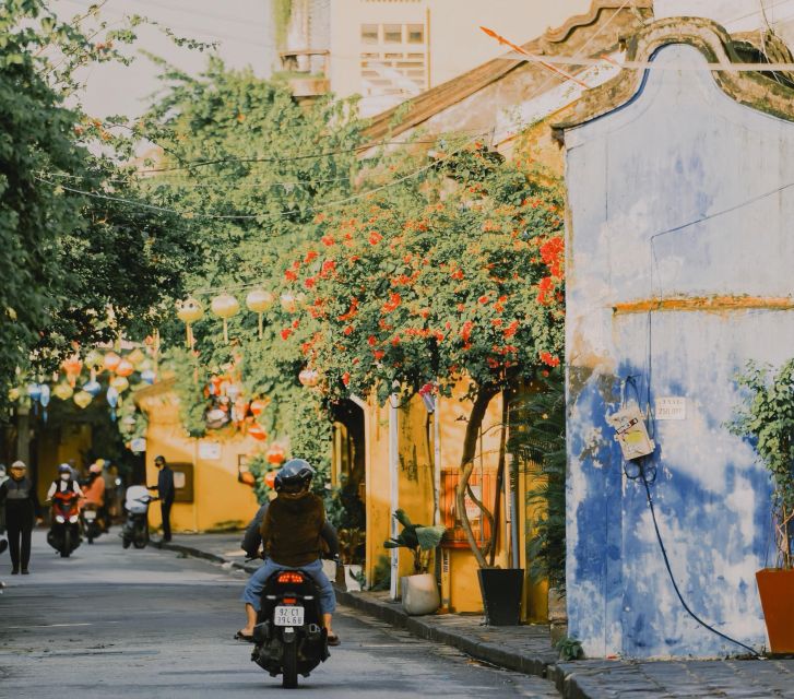 Hoi An: Ancient Town Guided Walking Tour - Kazik Park and the Ancient-House Shift