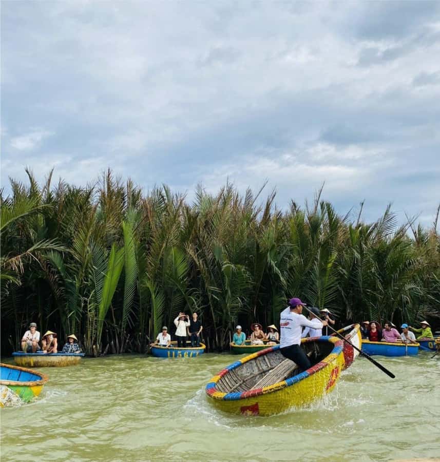 Hoi An: Basket Boat with Lantern-Making & Cooking Class Tour - Cooking Class With a Local Chef: Techniques and Real Hoi An Flavor