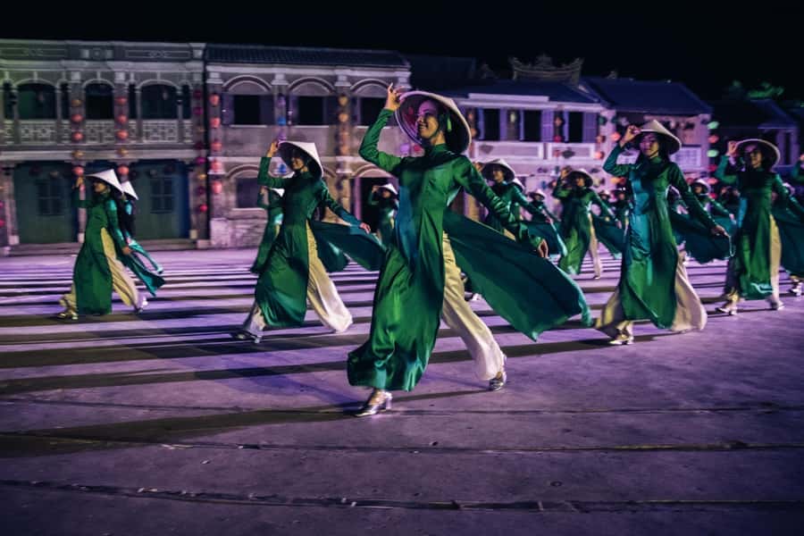 Hoi An Memories Show & Hoi An Impression Theme Park Ticket - The Main Event: A 60-Minute Story Told by 500 Performers