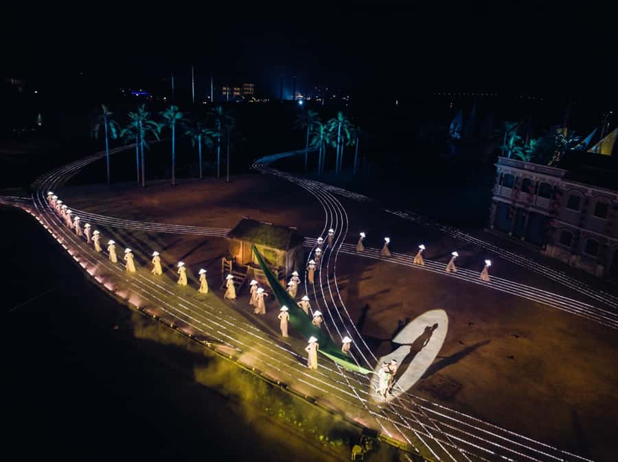 Hoi An Memories Show & Hoi An Impression Theme Park Ticket - Seat Strategy: Eco vs High Class vs VIP (and the English Subtitle Side)
