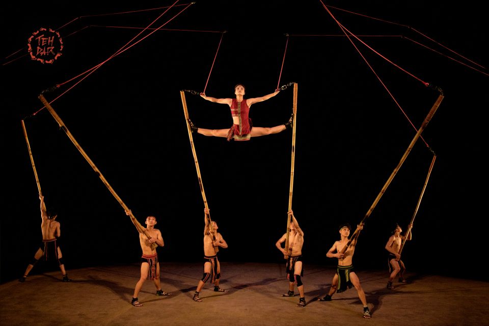 Hoi An: Teh Dar Vietnamese Bamboo Circus at Lune Center - Entering Teh Dar inside Hoi An’s bamboo dome