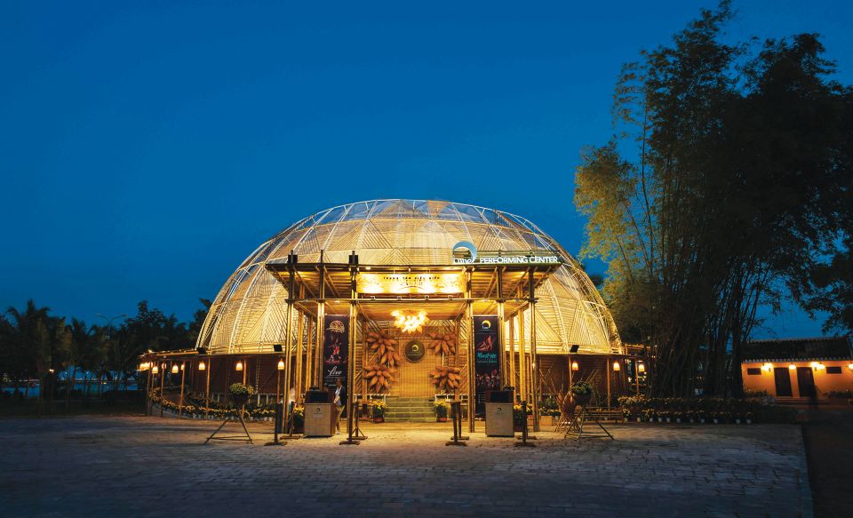 Hoi An: Teh Dar Vietnamese Bamboo Circus at Lune Center - Live tribal instruments: why the soundtrack matters here
