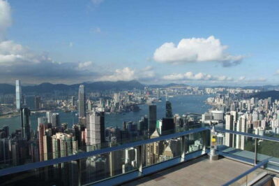 Hong Kong: Peak Tram and Sky Terrace 428 Pass - Peak Tower time: food stops, shopping distractions, and the road less traveled