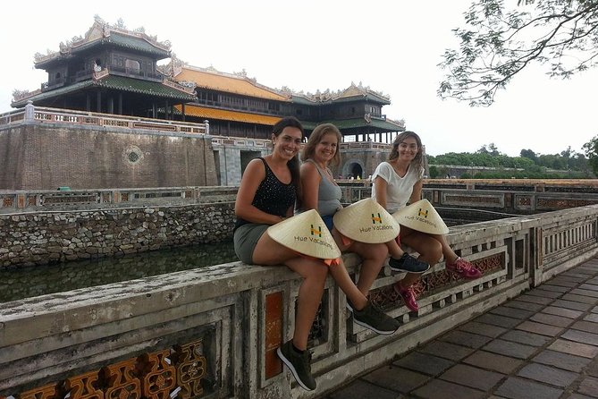 Hue city Deluxe Group Tour (Daily Tour-12 pax max) - How the day flows: from Thien Mu to Khai Dinh without too much dead time