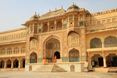 Jaipur Day Trip from Delhi by Car or Train – All Inclusive - Your Morning Starts in Delhi: Car vs. Train in Real Life