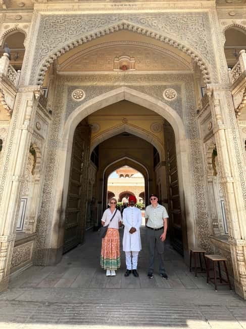 Jaipur: Full-Day City Tour with Car, Guide & Skip-the-Line - Jantar Mantar: instruments that feel practical when you know what to look for