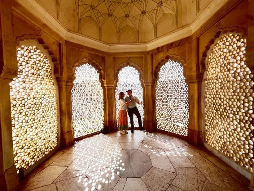 Jaipur: Full-Day City Tour with Car, Guide & Skip-the-Line - Amber Fort: the highlight, plus the reason it feels bigger than photos