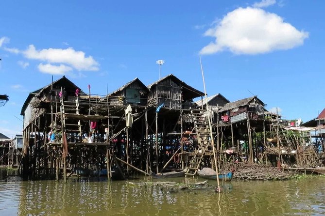 Kampong Phluk Floating Village Tour by Boat - Getting to Kompong Phluk by boat: what you should watch for