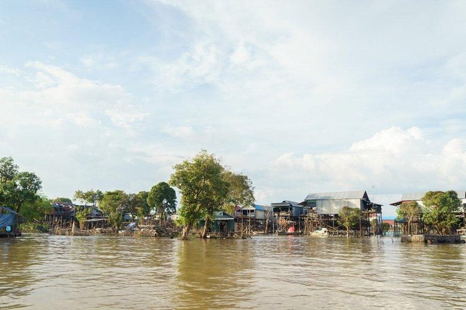 Kampong Phluk Floating Village Tour by Boat - Mangrove forest time and the canoe option: when it’s worth it