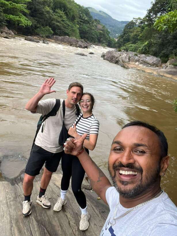 Kandy Private Guided City Tour by Tuk Tuk - Tea Factory and Tasting: The Stop That Earns Its Reputation