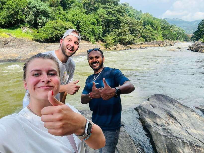 Kandy Private Guided City Tour by Tuk Tuk - Botanical Gardens: Choose the Right Level of Tickets