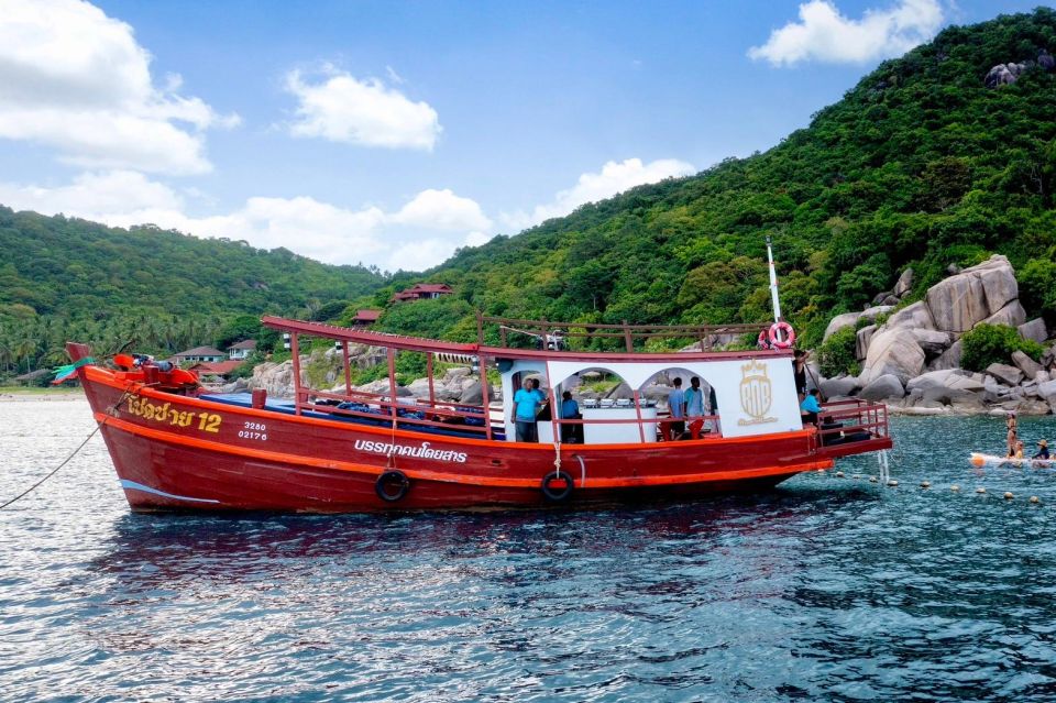 Ko Tao: Tao-Nangyuan Snorkeling Day Trip with Meals & Sunset - Koh Nang Yuan: the viewpoint + the Japanese Gardens snorkeling stop