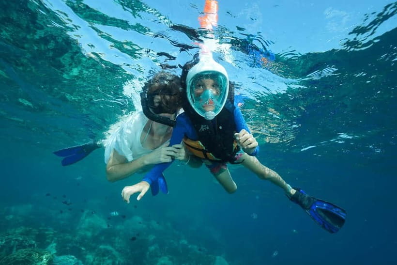 Koh Chang: Snorkeling Trip to Reefs or Wrecks with Lunch - Getting to Bang Bao Pier and why timing matters