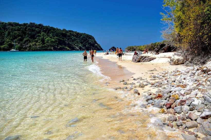 Koh Lanta: Adventure Sea Tour to Koh Rok and Koh Haa - Koh Lanta Sea Tour Reality: what makes Koh Rok and Koh Haa special