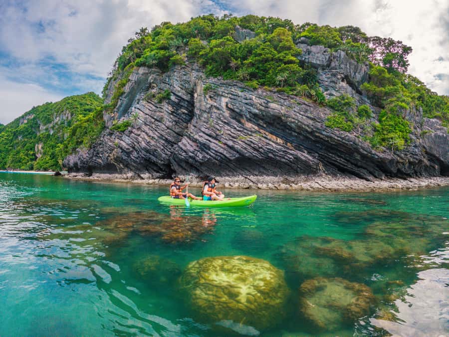 Koh Samui: Angthong Marine Park Snorkeling Tour by Speedboat - Pace, Boat Comfort, and Wildlife Odds