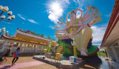 Koh Samui: Half-Day Island Highlights Tour with Hotel Pickup - Hotel pickup and the AC minivan: comfort that matters in the heat