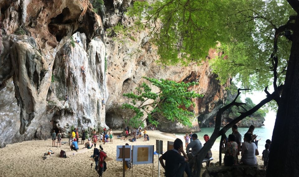 Krabi: 4 Islands Day Trip by Speedboat Including Lunch Box - Chicken Island: snorkeling and that famous rock formation