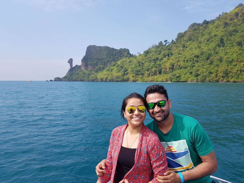Krabi: 4 Islands Day Trip by Speedboat Including Lunch Box - Getting picked up in Krabi: where the morning starts