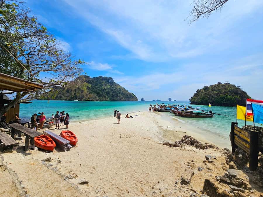 Krabi: Island Hopping Tour by Private Longtail Boat - Key points that make this tour worth your time