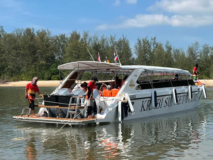 Krabi: Phi Phi Island Sunset Maya Bay and Four Islands Tour - Hat Noppharat Thara–Mu Ko Phi Phi National Park: Ranger Checks and Snorkel Time