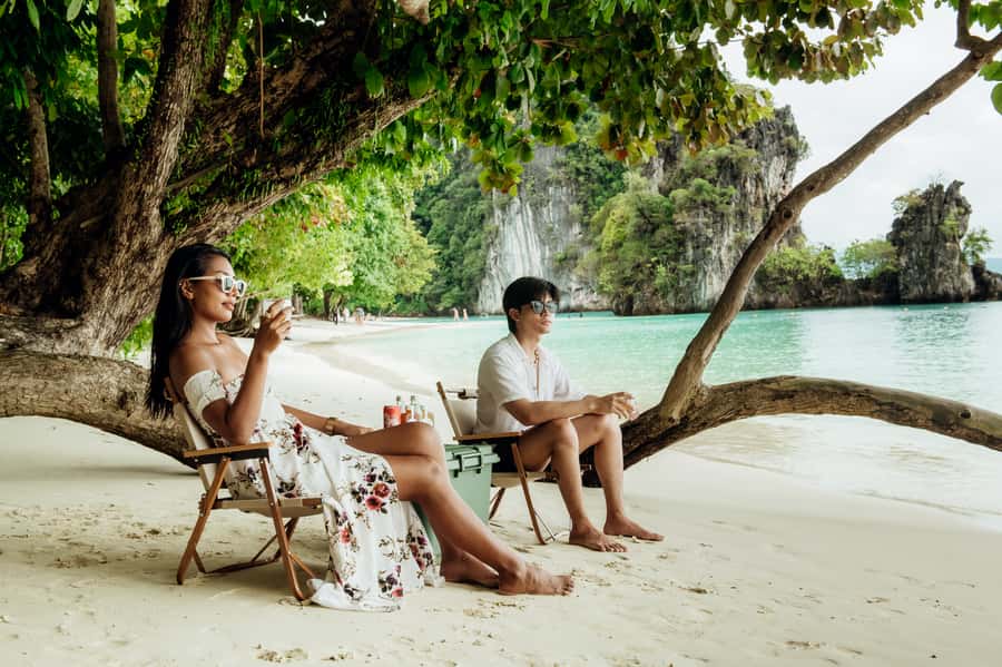 Krabi: Private Luxury Longtail Boat Island Hopping Tour - Your crew: smooth longtail handling and guides who run the details