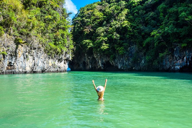 Krabi to James Bond and Hong Islands Offbeat Speedboat Tour - Snorkeling and Fish Briefing: What It Adds