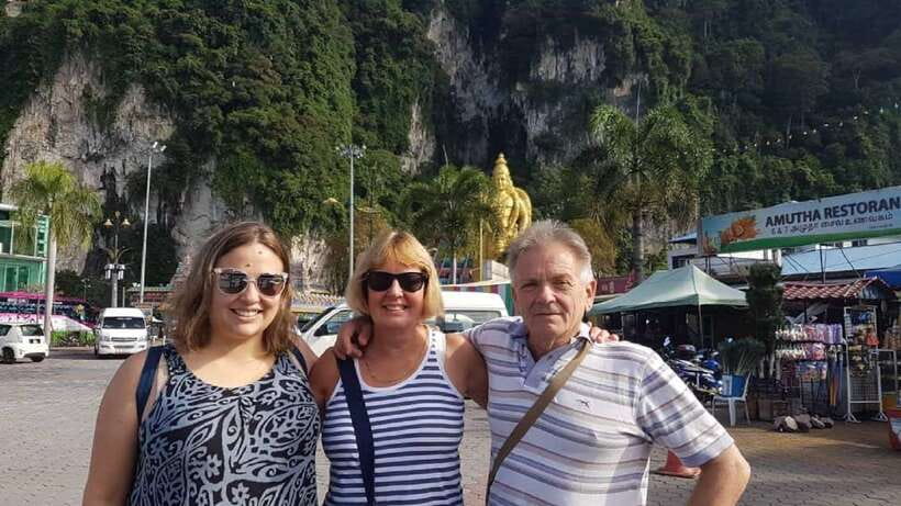 Kuala Lumpur: Batu Caves & Historic Buildings Tour - Who should book this Batu Caves, Thean Hou, and National Mosque tour?