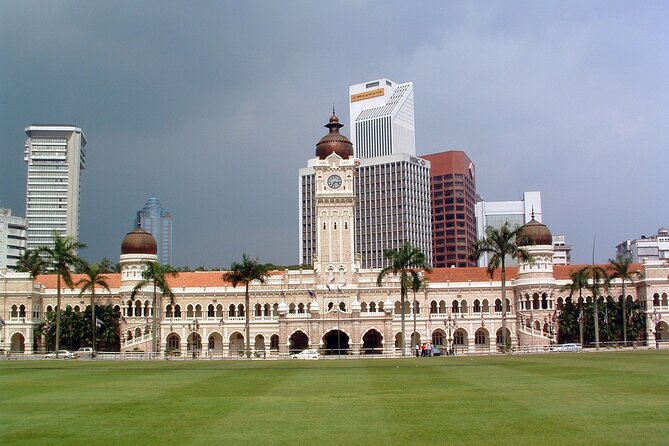 Kuala Lumpur City Tour Full Day 8 hours - Royal Selangor Visitor Centre: a short stop with real context