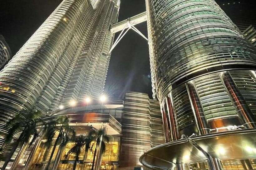 Kuala Lumpur: Full-Day Private City Highlights Tour - How guides shape the day: flexibility that actually feels useful