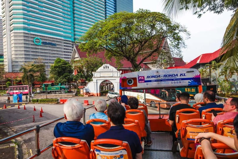 Kuala Lumpur: Ronda Hop-On Hop-Off City Sightseeing Bus Pass - Comfort and heat: make the top deck work for you