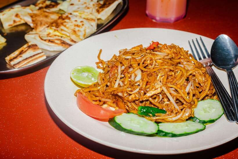 Kuala Lumpur: Sambal Street Food Tour with 15+ Tastings - Price and Value: What $53 Buys in Real Tasting Time