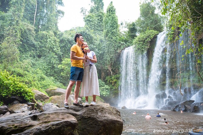 Kulen Mountain with Beng Mealea and Tonle Sap Small Group Tour - Kompong Phluk on Tonle Sap: sampan riding and the dry-season reality