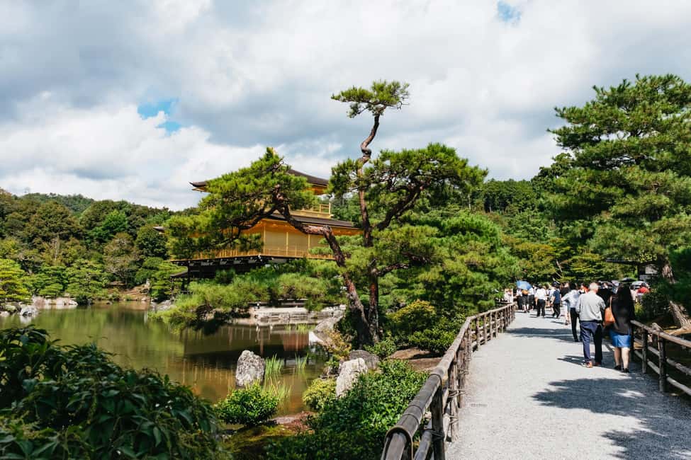 Kyoto: Full-Day Guided Bus Tour to Top Highlights & Tickets - Meeting outside Hotel Keihan Kyoto Grande: where you start matters