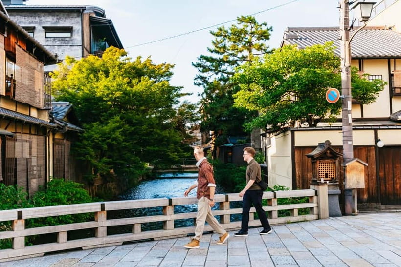 Kyoto Night All-Inclusive Eats and Streets, Gion and Beyond - Gion After Dark: Learning the Geisha District Without the Guesswork
