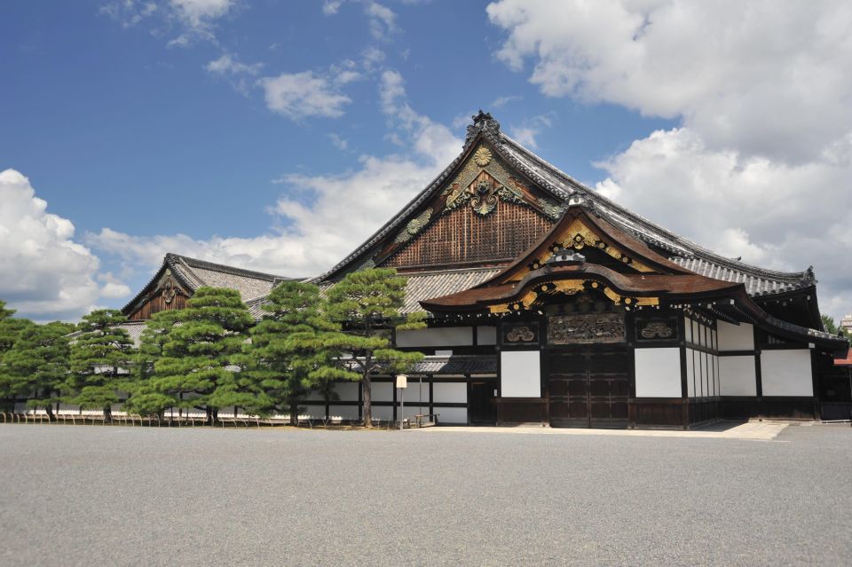Kyoto: Nijo-jo Castle and Ninomaru Palace Guided Tour - Should You Book This Nijo Castle Guided Tour?