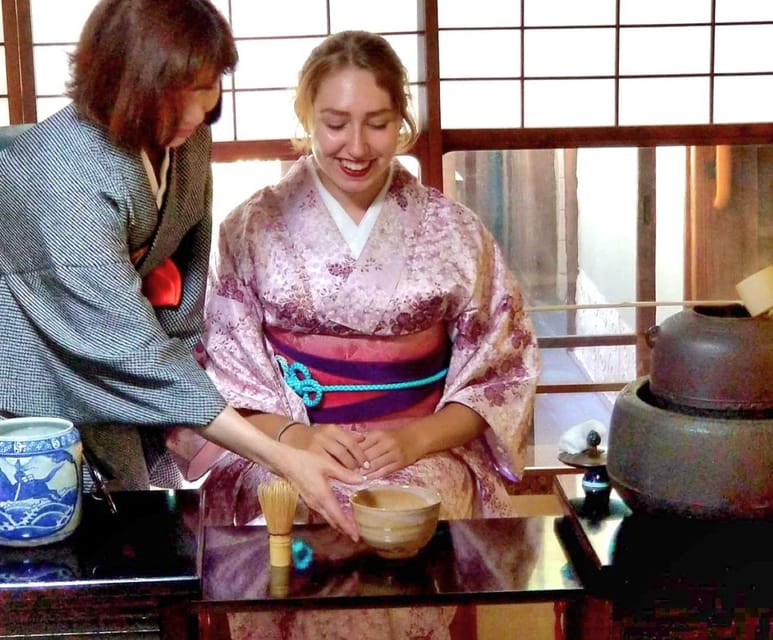 Kyoto: Table-Style Tea Ceremony at a Kyo-Machiya - Before You Drink: Purification at a Stone Basin