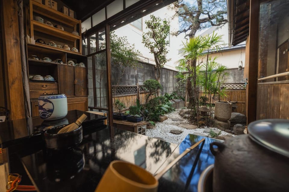 Kyoto: Table-Style Tea Ceremony at a Kyo-Machiya - The Heart of It: Making Creamy, Frothy Matcha
