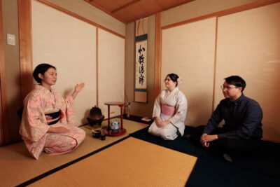 Kyoto: Tea Ceremony Experience - Making Your Own Bowl of Matcha: Powder, Water, and Froth