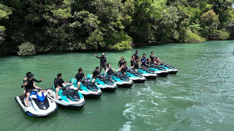 Langkawi Jet Ski Tour Dayang Bunting Free Drone Video - Pulau Singa: Photo Stops, Wildlife Viewing, and Bird Energy