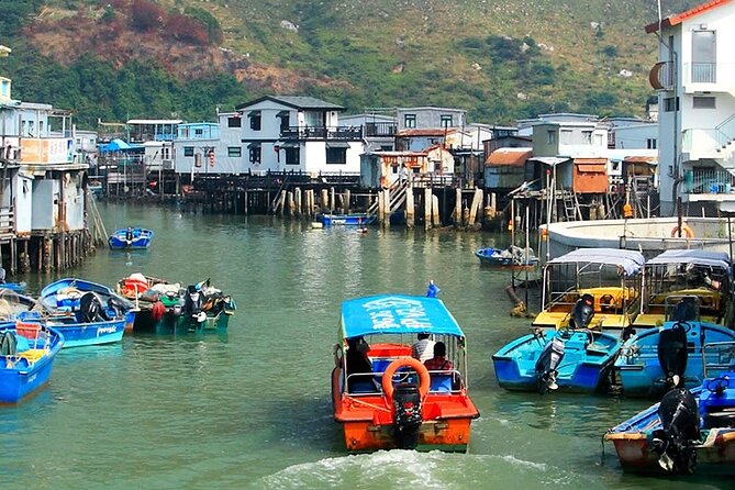 Lantau Island Day Trip - Big Buddha & Tai O - The Shopping Stop End: Tung Chung Outlet Before You Head Back