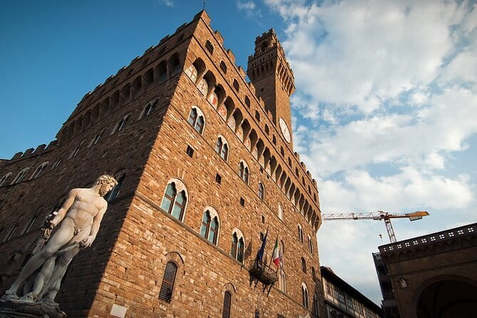 Leonardo Da Vinci Museum Entrance Ticket - Walking the Route: Getting Your Bearings Fast