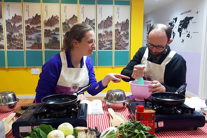Local Home Korean Cooking Class & Market Adventure in Seoul - Should You Book This Market-and-Home Cooking Class?