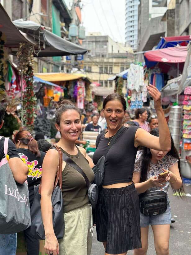 Manila: Intramuros, Chinatown, and Old Manila Half-Day Tour - Starting at Tutuban: How You’ll Meet the Guide