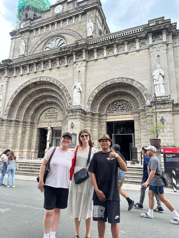 Manila: Intramuros, Chinatown, and Old Manila Half-Day Tour - Choosing What to Eat in Chinatown Without Overthinking It