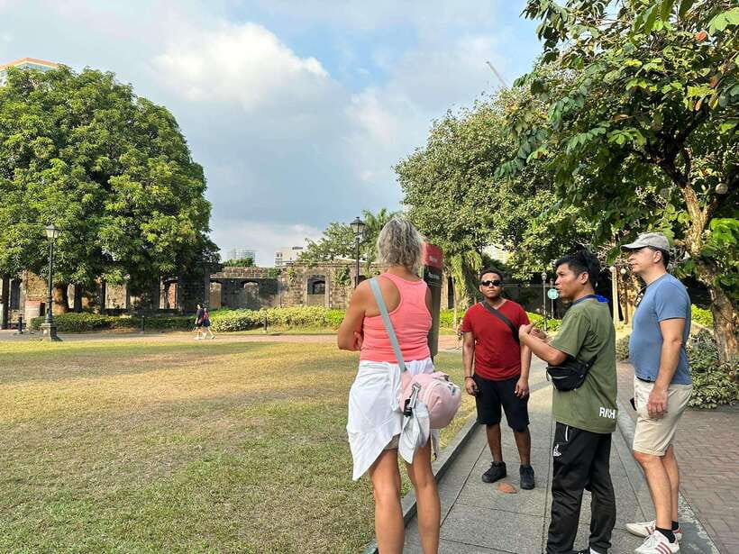 Manila: Intramuros, Chinatown, and Old Manila Half-Day Tour - How the Tuktuk, Tricycle, and Jeepney Ride Changes the Day