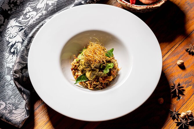 Manohra Cruise Luxury Dining - What you eat during the 2-hour set menu (Thai favorites and Wagyu)