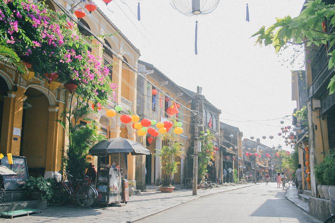 Marble Mountains - Hoi An Ancient Town Sunset Daily Ingroup Tour - The night market free time: what you can do with 45 minutes